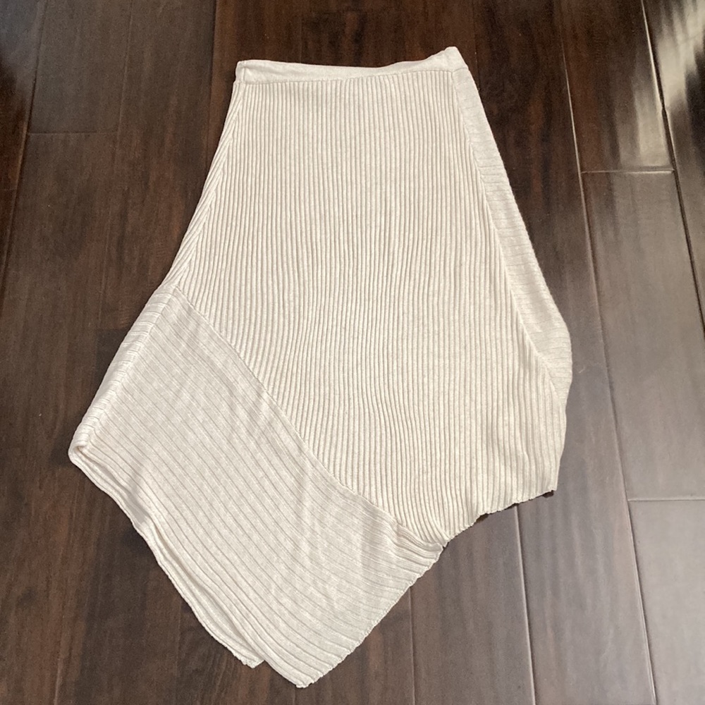 Zara Ribbed Skirt - Picture 5 of 5